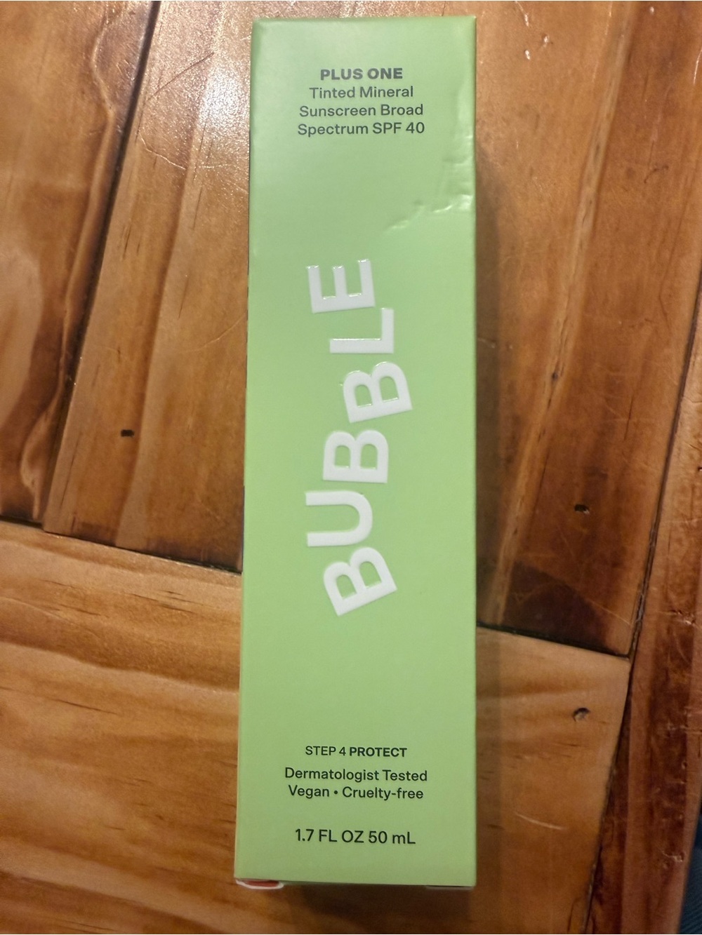 BUBBLE PLUS ONE Tinted Mineral Sunscreen SPF 40